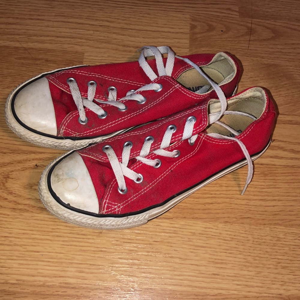 Red converse